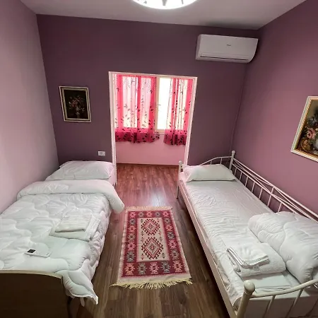Duplex Bulevard * Τίρανα